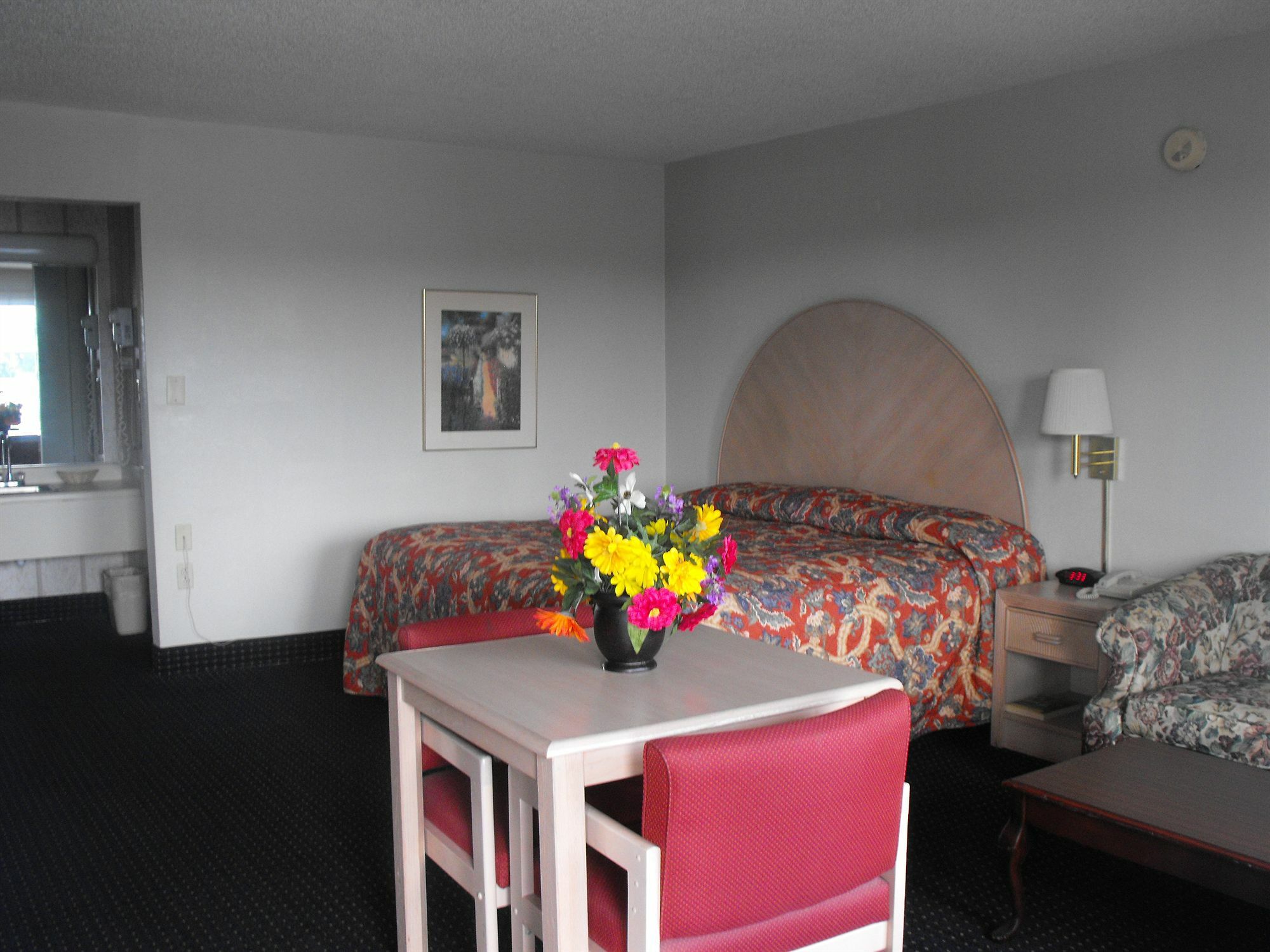 Americas Best Value Inn & Suites In Murfreesboro Exterior photo